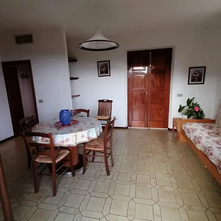 Sara 5 Apartamento Pila (Livorno)